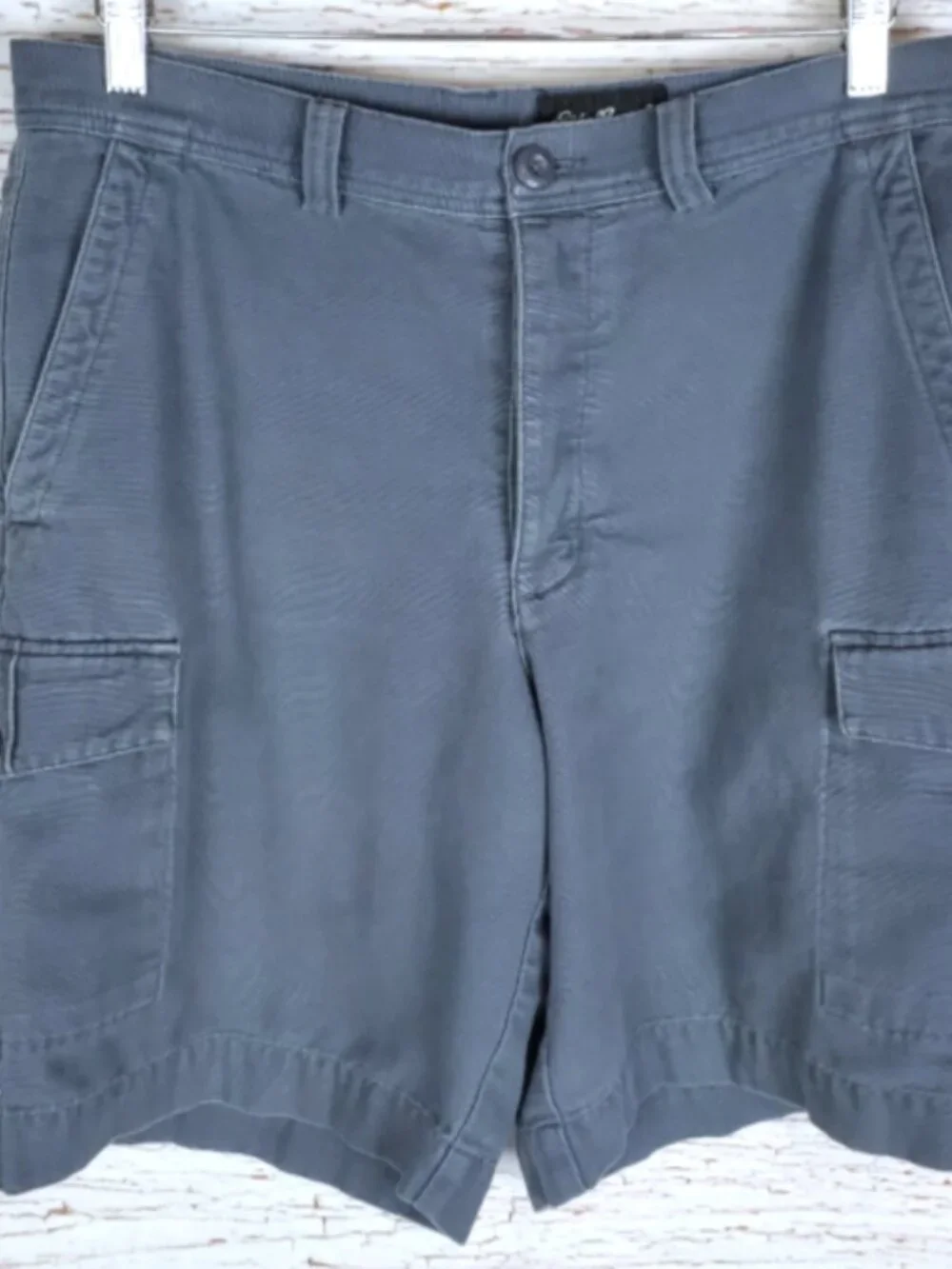 Eddie Bauer Button Fly Cargo Shorts‎ Men's Size 32 Gray 100% Cotton